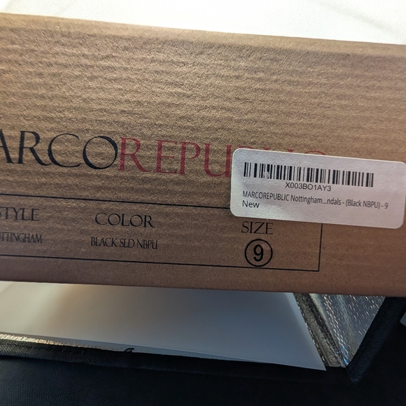 MARCOREPUBLIC Nottingham Black Chunky Heel Strap Platform Pumps Size 9 - Picture 10 of 10